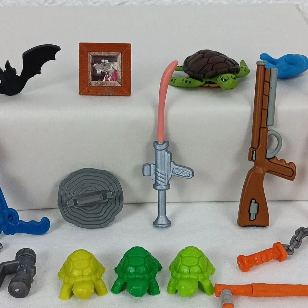 Teenage Mutant Ninja Turtles Weapons Tongue Gun Bat Mini Turtles Harpoon Bat